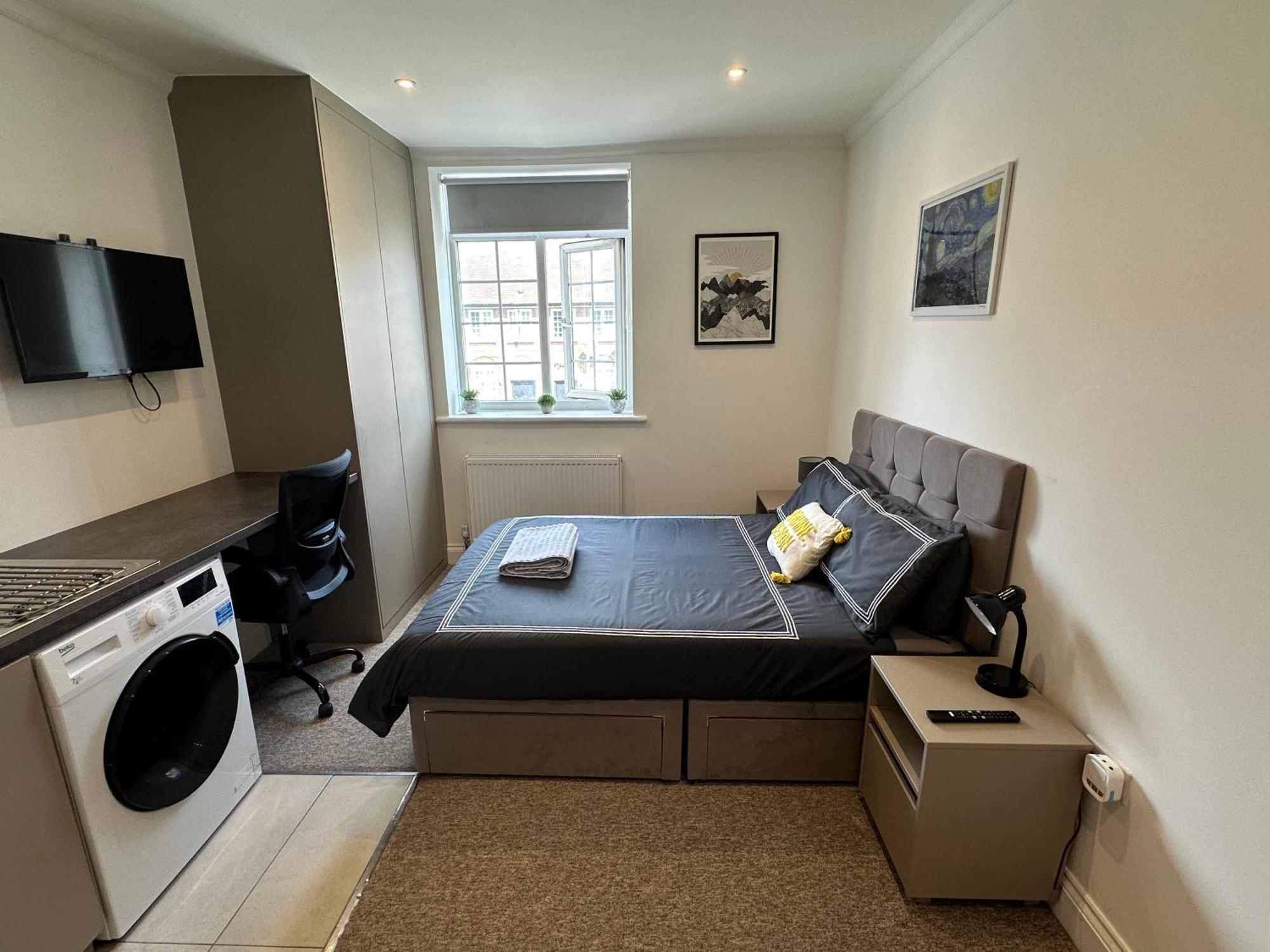 Bright Modern, Private Apartment,15 Mins To London Hendon